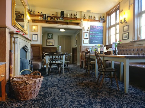 The Black Horse Inn