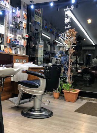 Reeves Barbers