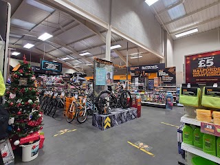 Halfords - Midsomer Norton