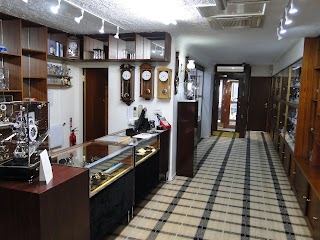 PR Jones Watchmaker & Jeweller Knutsford