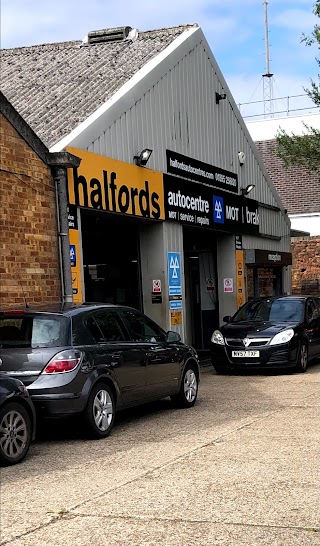 Halfords Autocentre