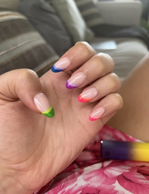 NaFe Nails