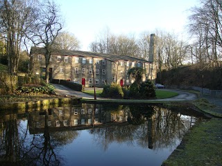 Hewenden Mill Cottages and Apartments