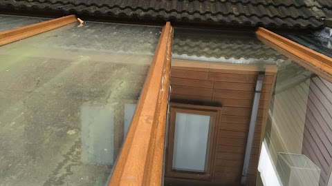 Clean and shine window cleaning services
