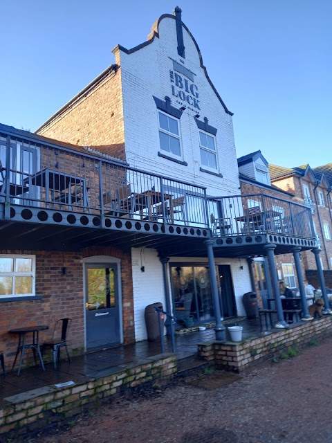 The Big Lock pub & restaurant