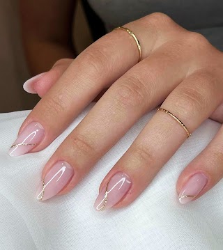 Deluxe Nail Spa - Clapham