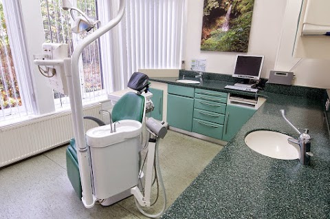 Far Headingley Dental Care