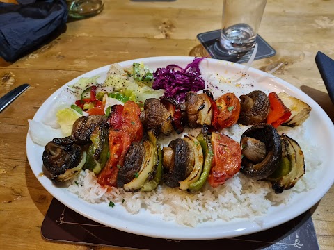 Peaky's Turkish Grill