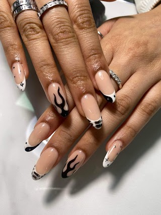 Love Nails & Beauty