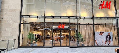 H&M