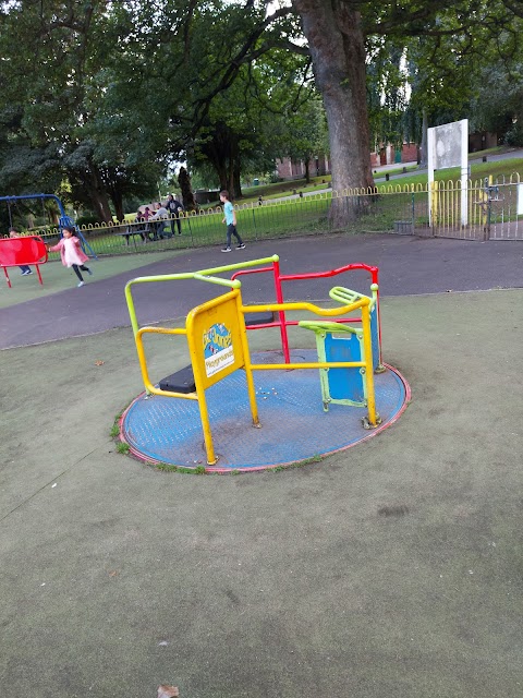 Stevens Wollescote Small Play Area