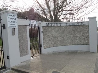 Mount Temple Comprehensive School