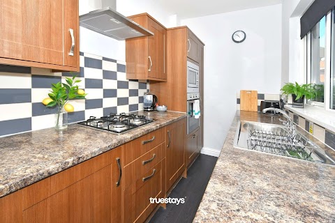 Anchor House by Truestays | Short-stay & Serviced Accommodation in Stoke-on-Trent