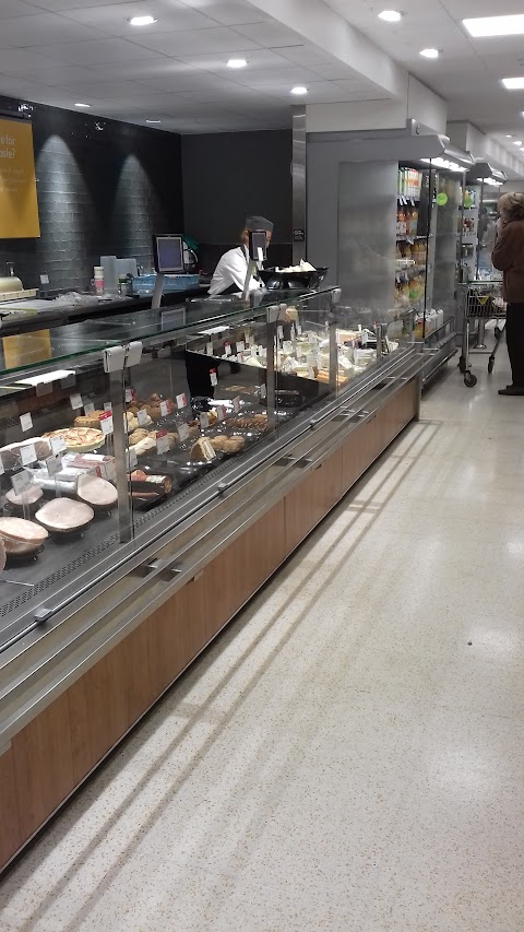 Waitrose & Partners Woodley