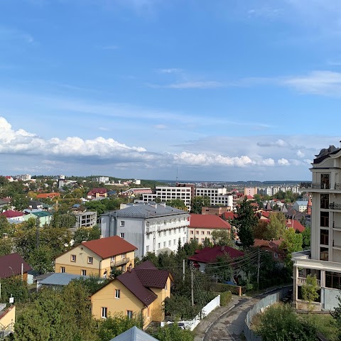 ЖК "Срібний дім" Бізнес