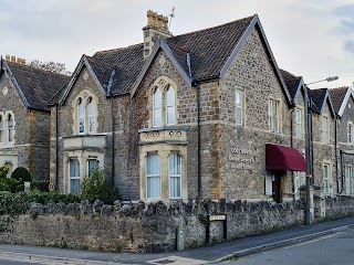 Coly House Dental & Implant Centre