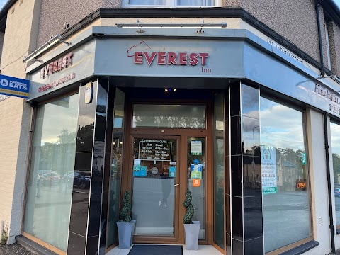 Everest Inn