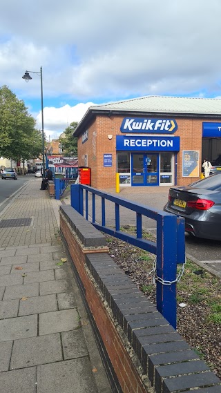 Kwik Fit - London - West Norwood