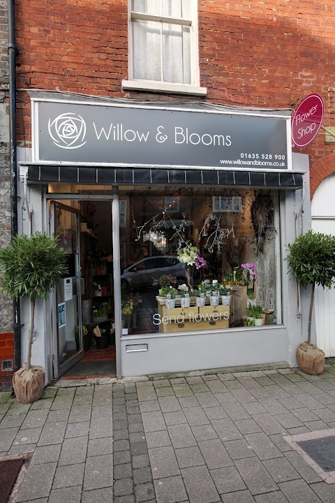 Willow & Blooms