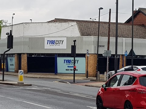 Kwik Fit - Wakefield - Northgate