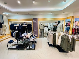 Moss Bros Meadowhall