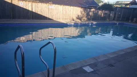 Chudleigh Swimming Pool