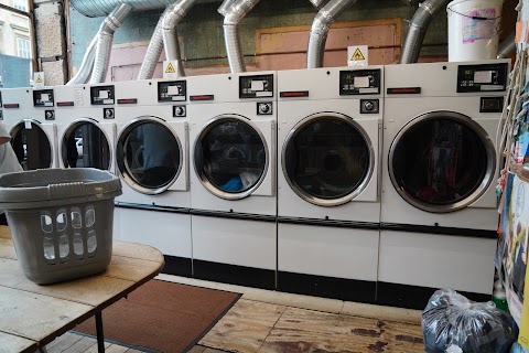 Majestic Laundrette