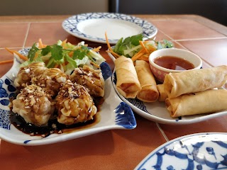 Lin's Thai Cafe