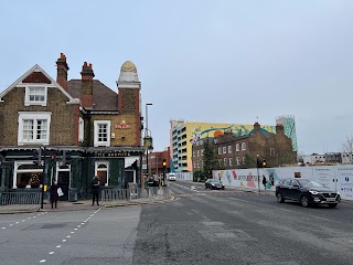 The Beehive, Brentford