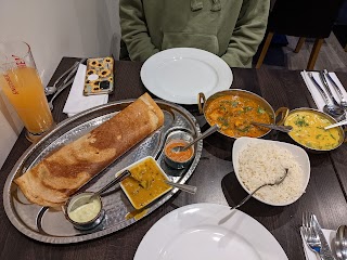 Akash Indian Tandoori Restaurant