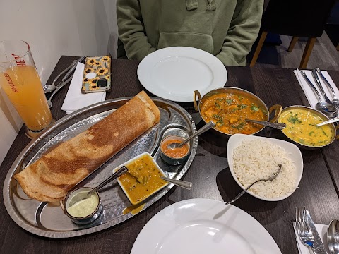 Akash Indian Tandoori Restaurant