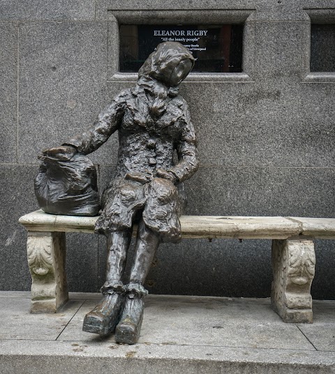 Eleanor Rigby Statue