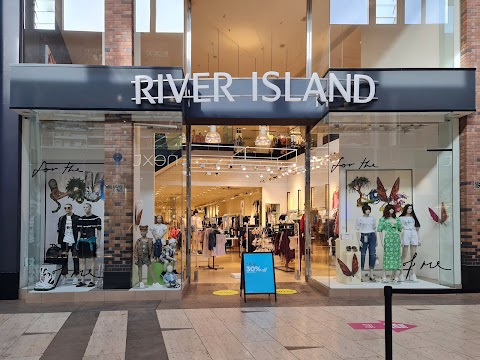 River Island