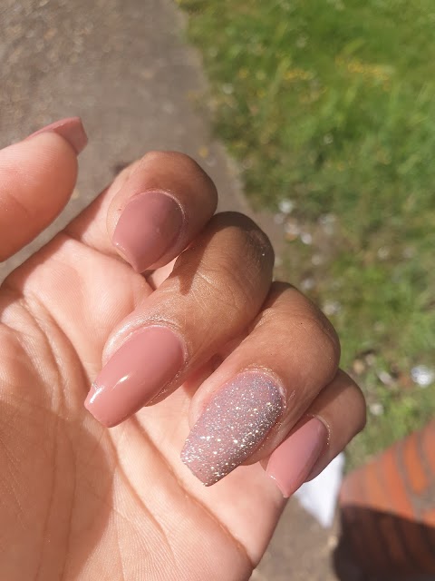 London Star Nails