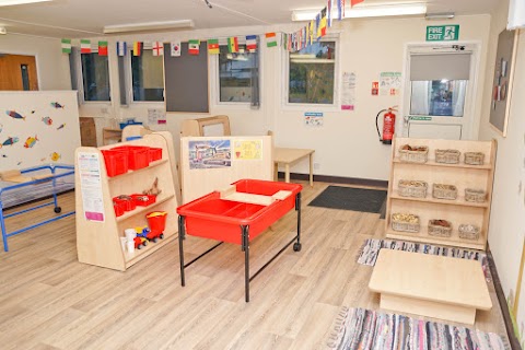 Rise Park Sunbeams Children's Nursery Pre-School