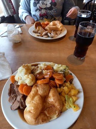 Toby Carvery Burnt Tree Island