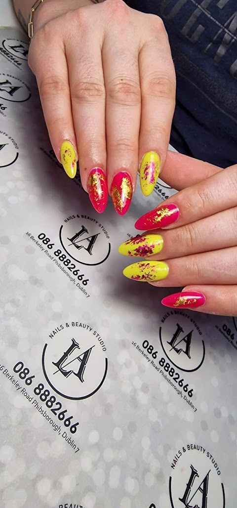 LA Nails Studio