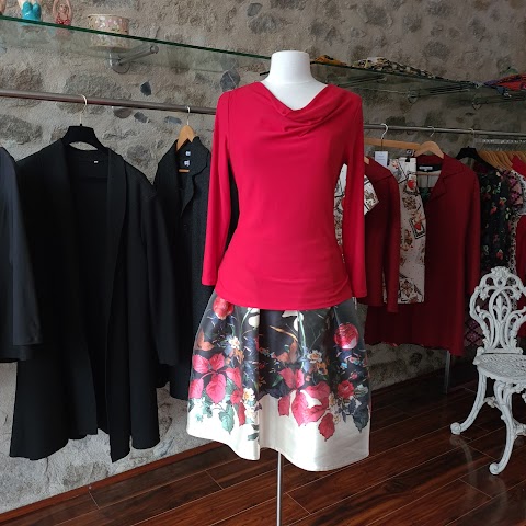 Sheila Considine fashion boutique