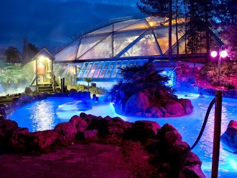 Wild Water Rapids at Subtropical Swimming Paradise