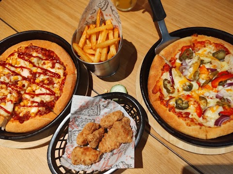 Pizza Hut Restaurants