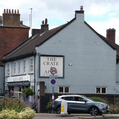 Crate & Apple Pub