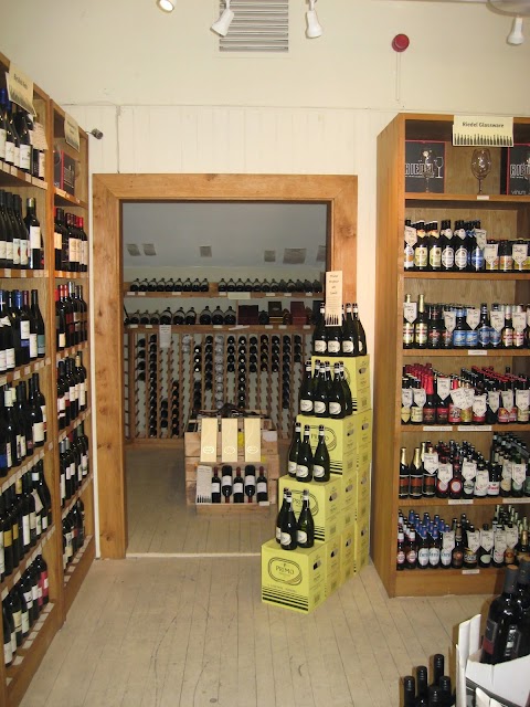 WoodWinters Wines and Whiskies