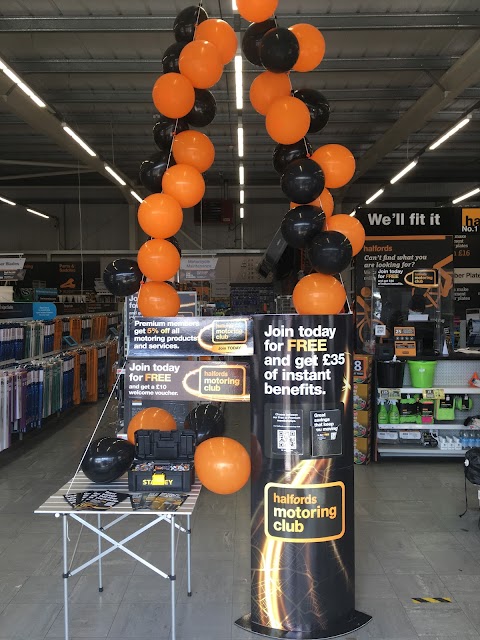 Halfords - Swadlincote