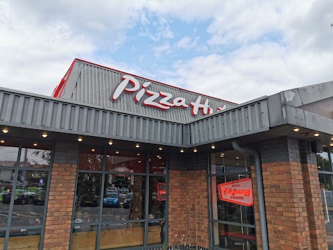 Pizza Hut Restaurants