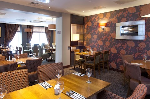 Premier Inn London Ealing hotel