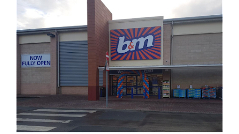 B&M Store