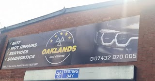 Oaklands Mot Centre