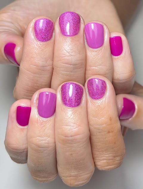 Gelous Nails by Renée