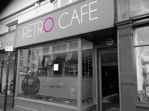 Retro Cafe