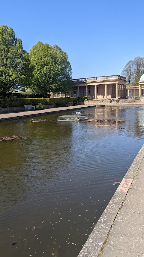 Eaton Park Café